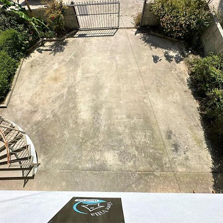 Vlora Villa With Private Parking Ngoại thất bức ảnh