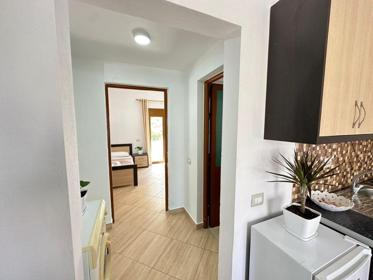 Vlora Villa With Private Parking Ngoại thất bức ảnh