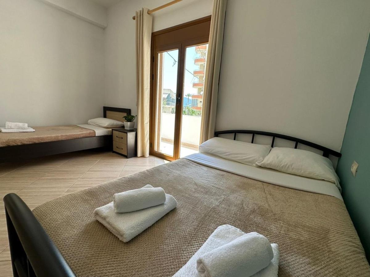Vlora Villa With Private Parking Ngoại thất bức ảnh